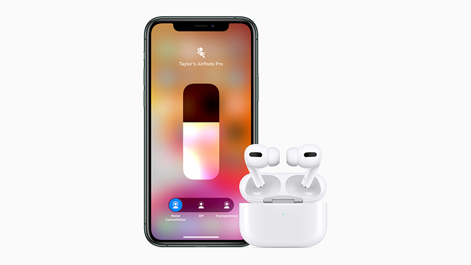  AirPods Pro with an iPhone 11 