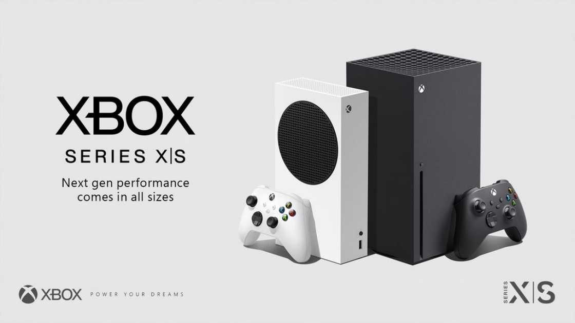 Xbox Series X and Series S next to each other